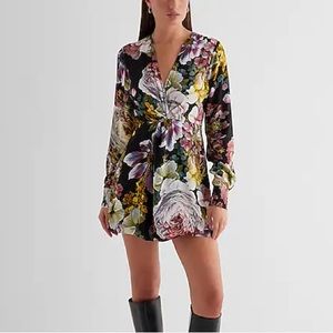 NWT Express Floral V-Neck Long Sleeve Twist Front Romper